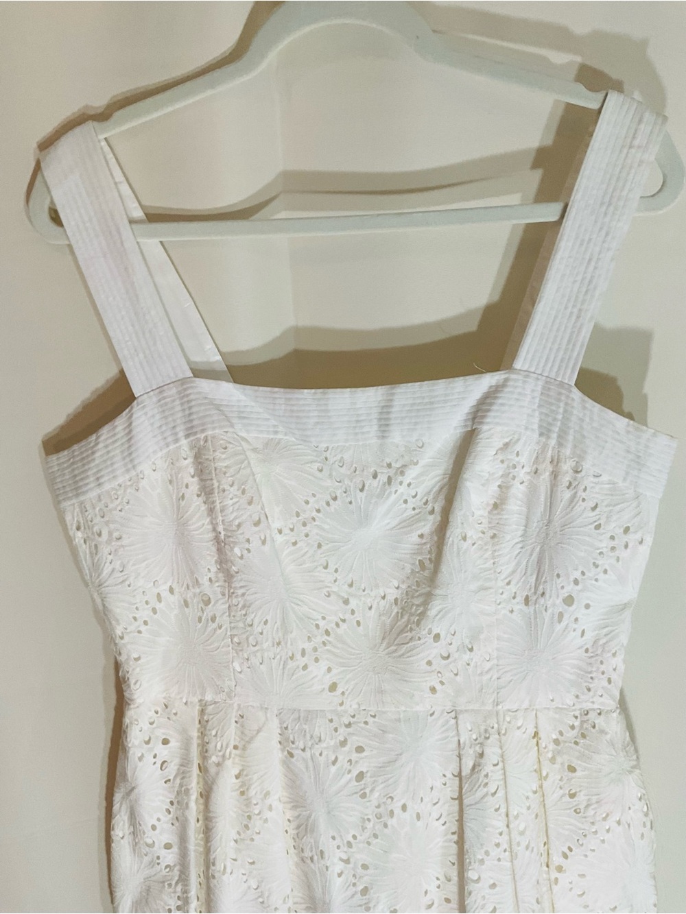 Donna Morgan  NWT White Eyelet  Dress SIZE 14